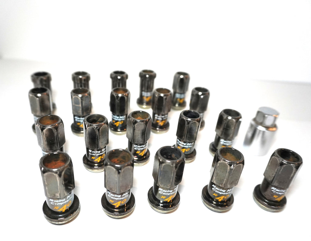 Used set of Project Kics R40 Extended Lug Nuts with Locks M12 x 1.50mm (Honda/Acura)