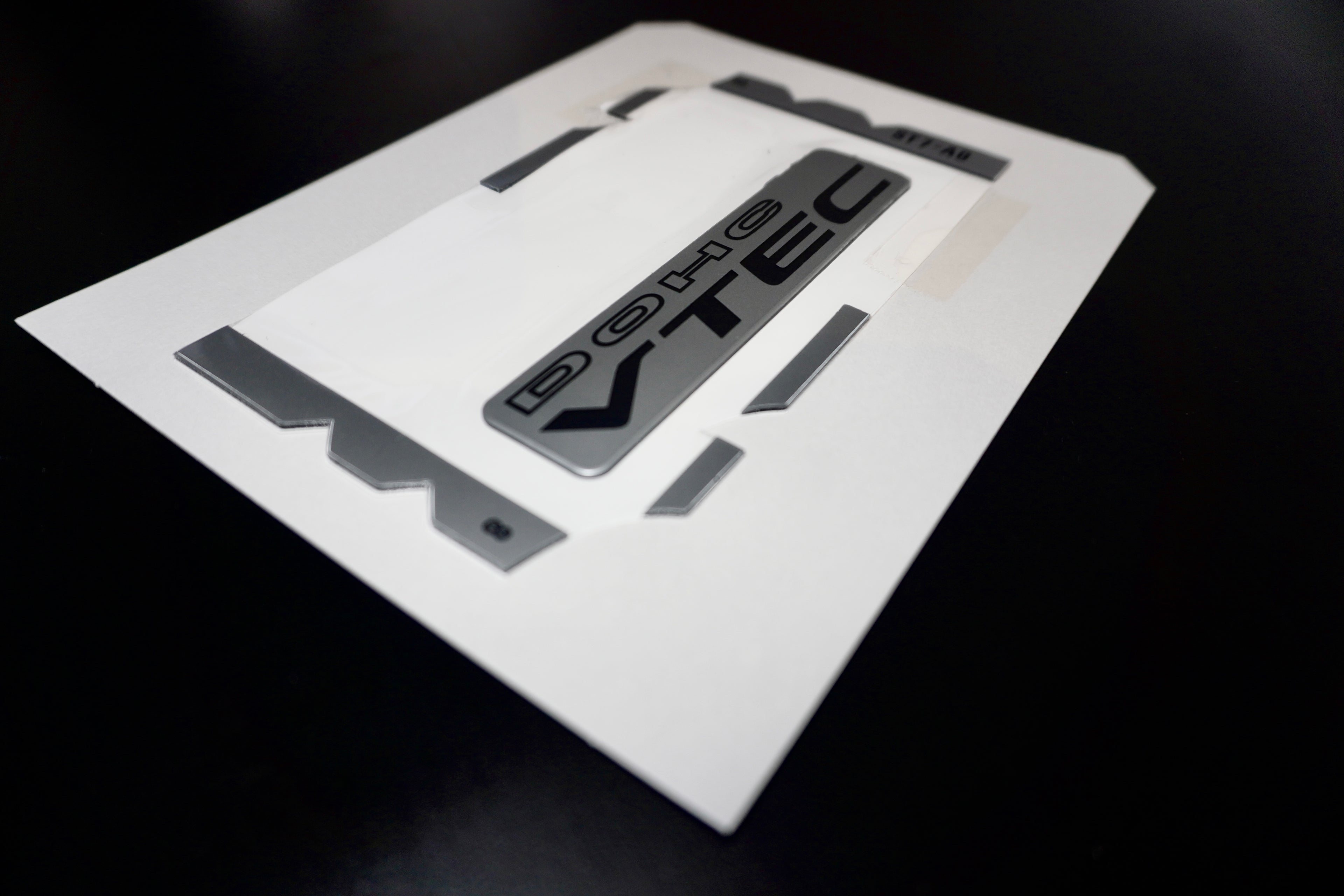 ACURA INTEGRA 94-01 DOHC BADGE 75717-ST7-305ZE