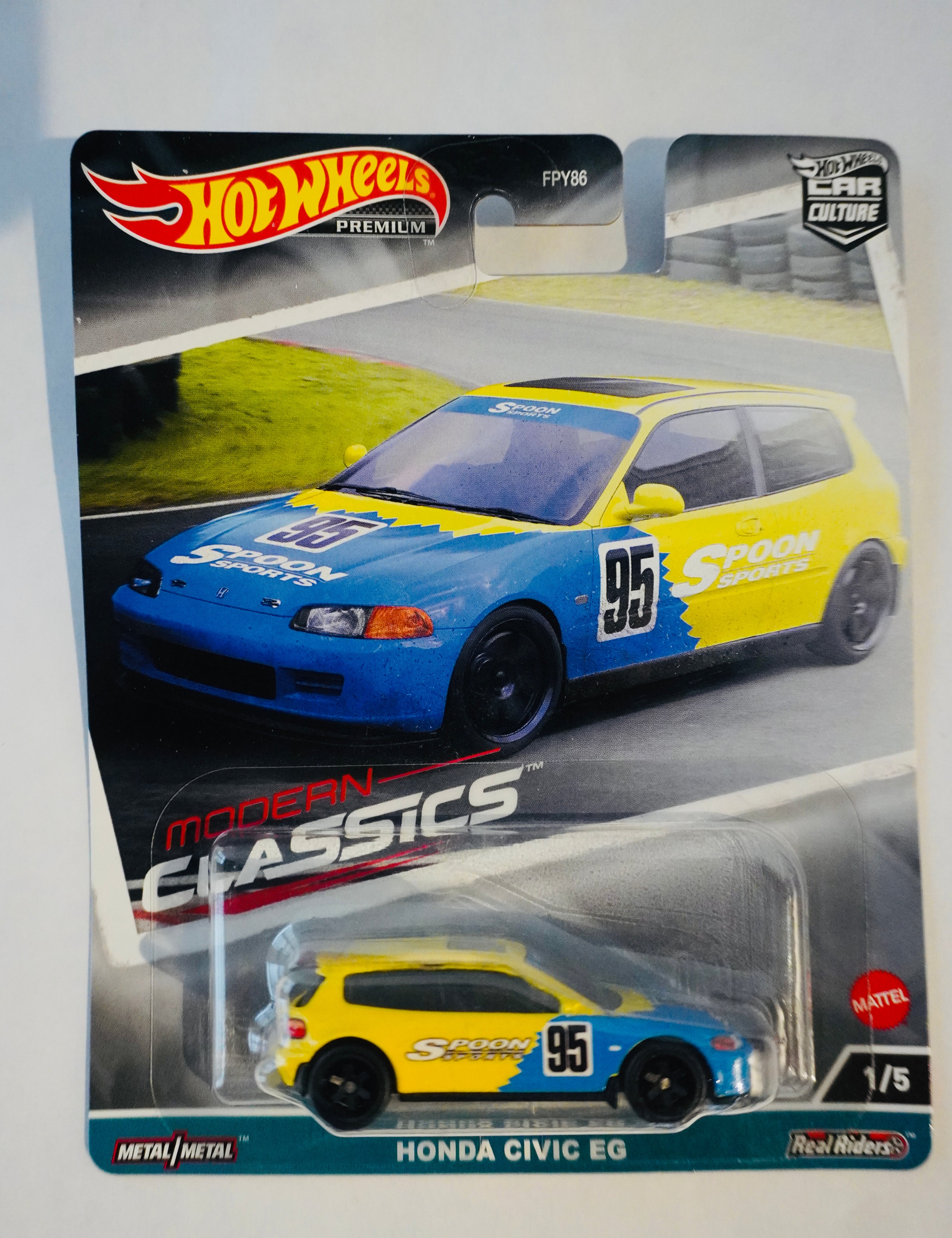 Hot Wheels 2023 Car Culture Modern Classics Case E Honda Civic EG