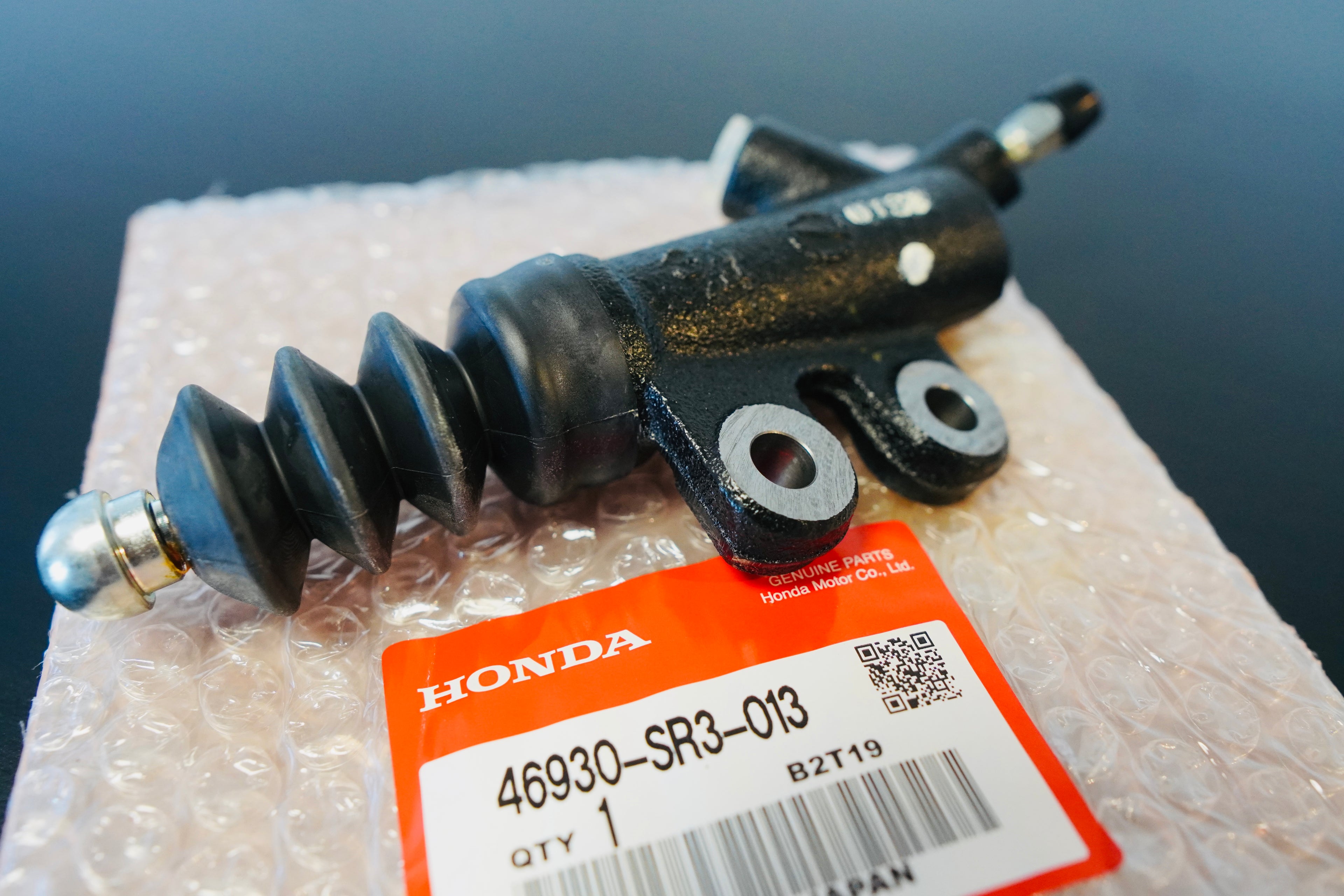 HONDA ACURA SLAVE CLUTCH CYLINDER 46930-SR3-013