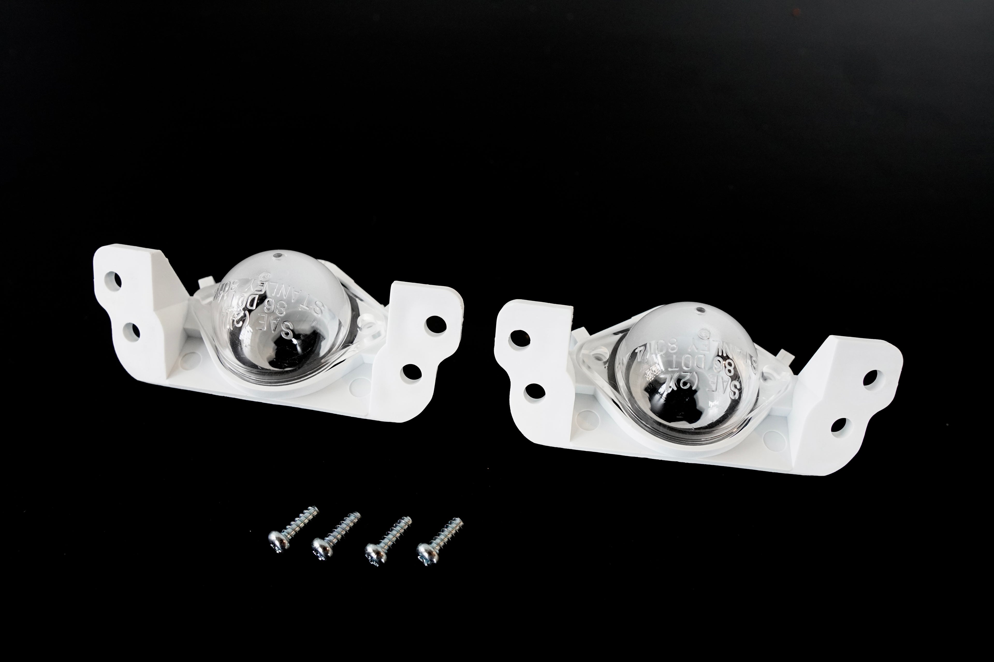 94-01 ACURA OEM GENUINE 2DR & 4DR INTEGRA PLATE LENS KIT (Rear)