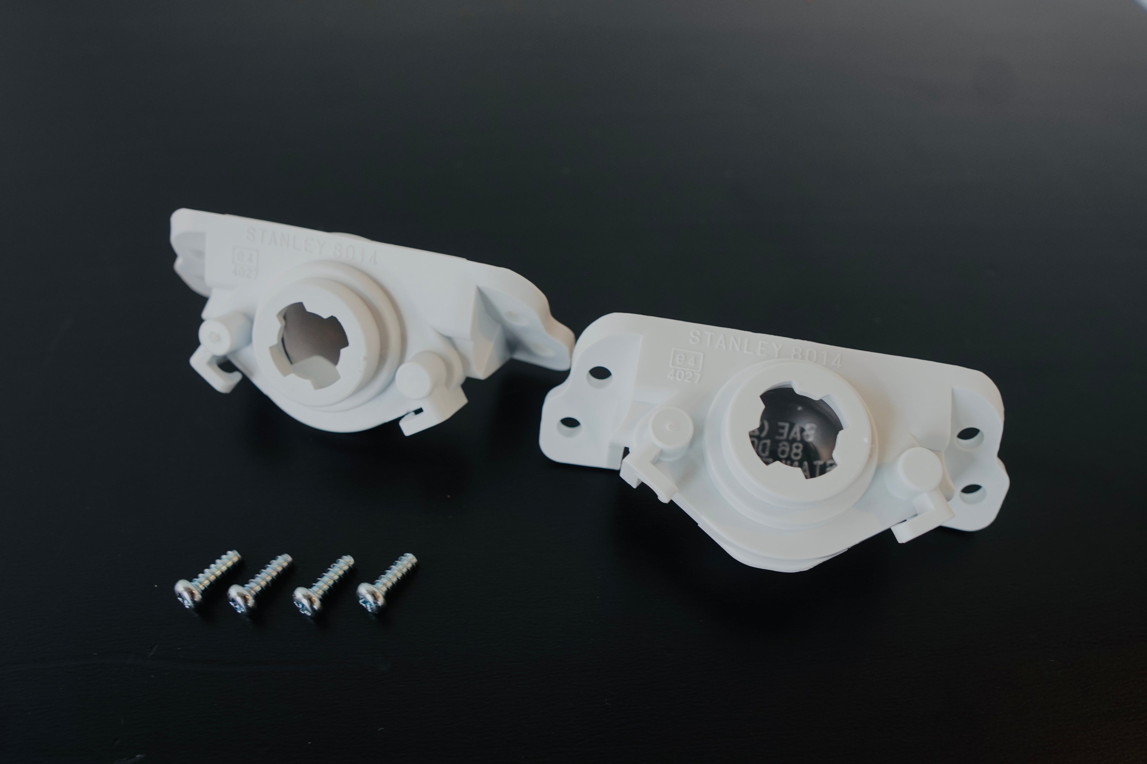 94-01 ACURA OEM GENUINE 2DR & 4DR INTEGRA PLATE LENS KIT (Rear)