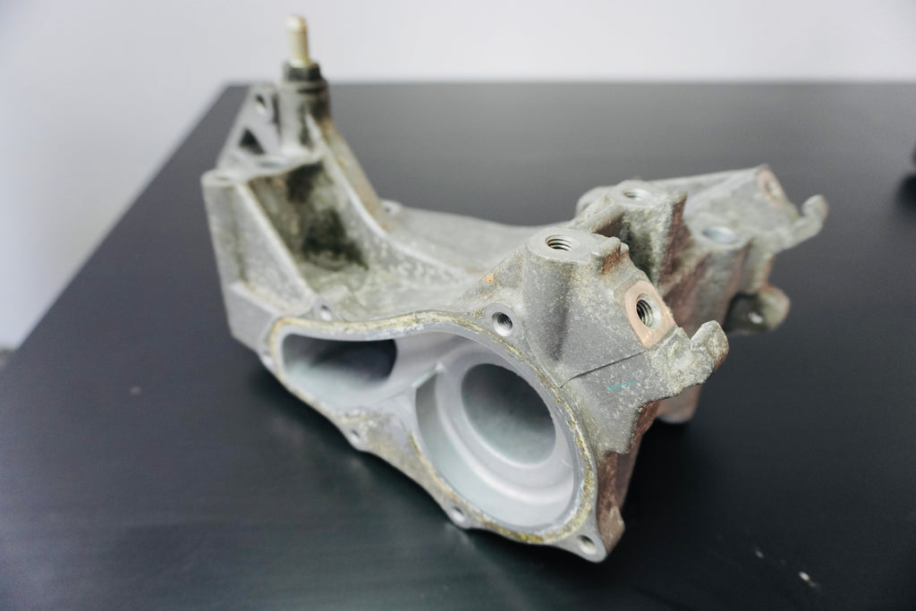 k24 USDM WATER PUMP HOUSING 19410-RAA-A00 (USED)