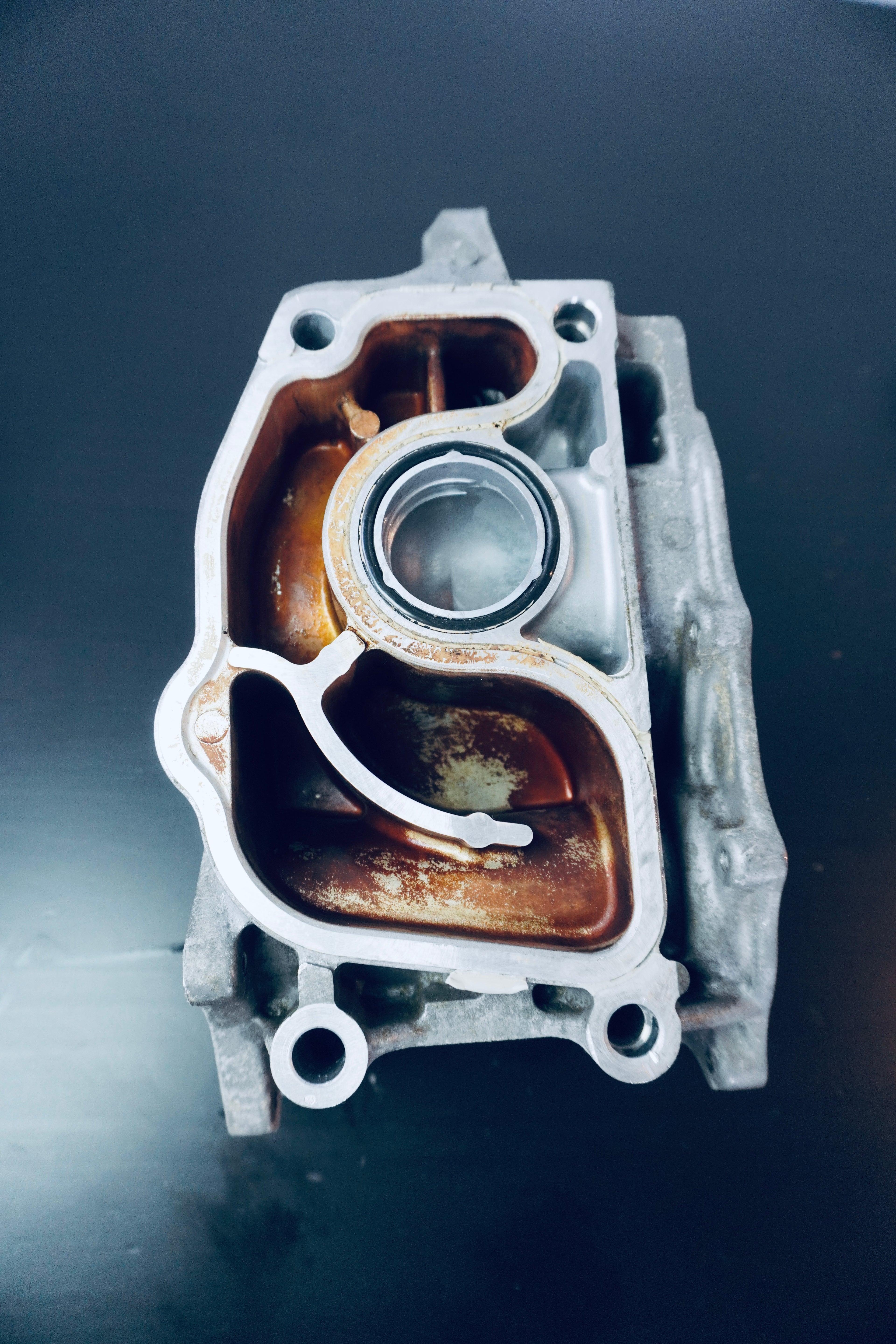 k24 USDM WATER PUMP HOUSING 19410-RAA-A00 (USED)