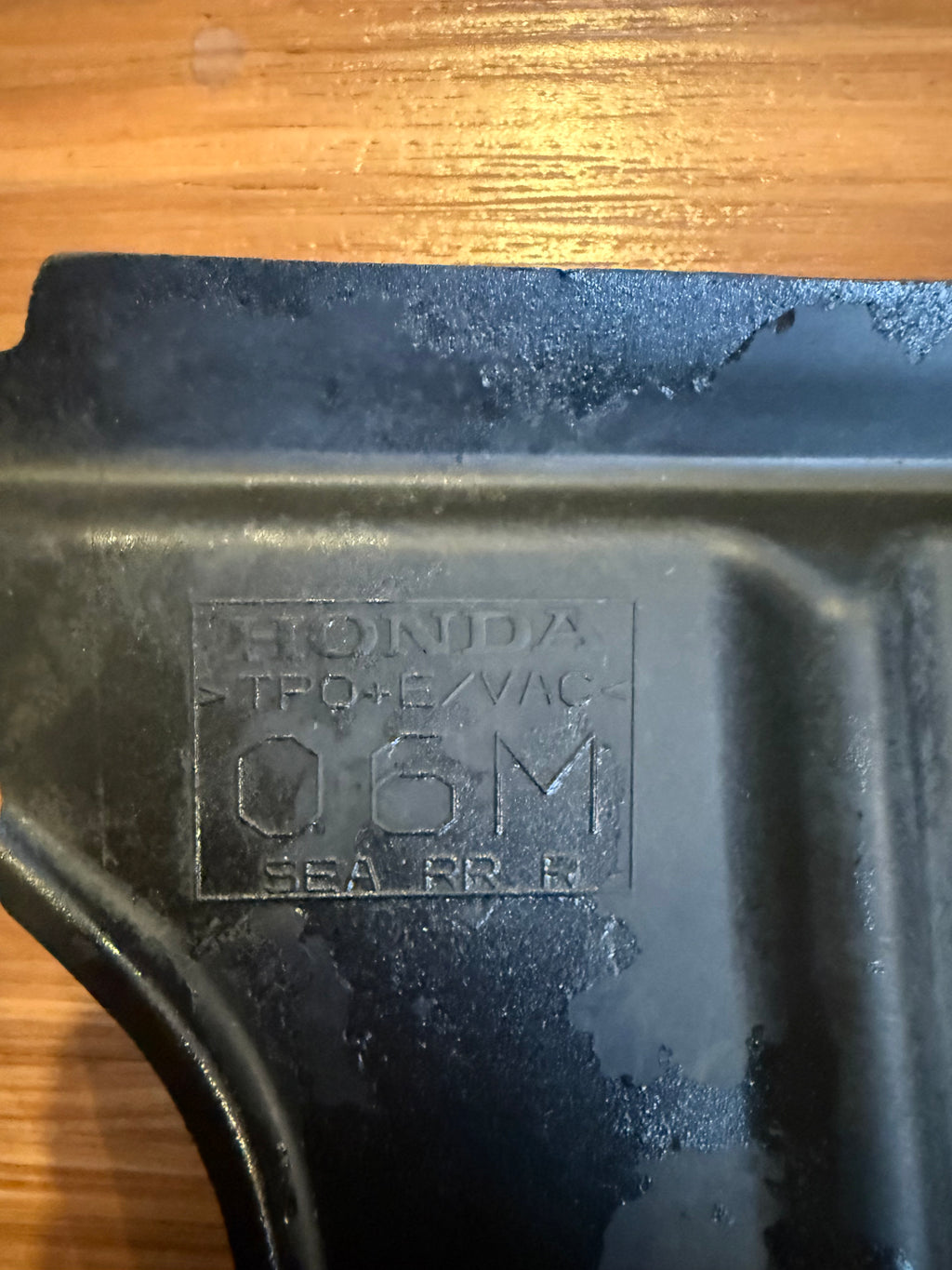 USED SET OF 4 06-08 OEM GENUINE MUDGUARDS